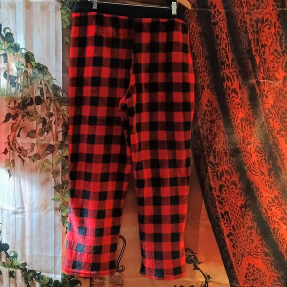EUC: Holiday FamJam Sze XL Black & Red 'Bearly Awake' Pajama Set - Picture 5 of 7